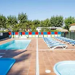 C Holiday park *