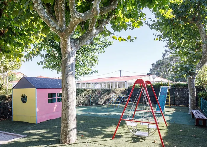 C База отдыха *